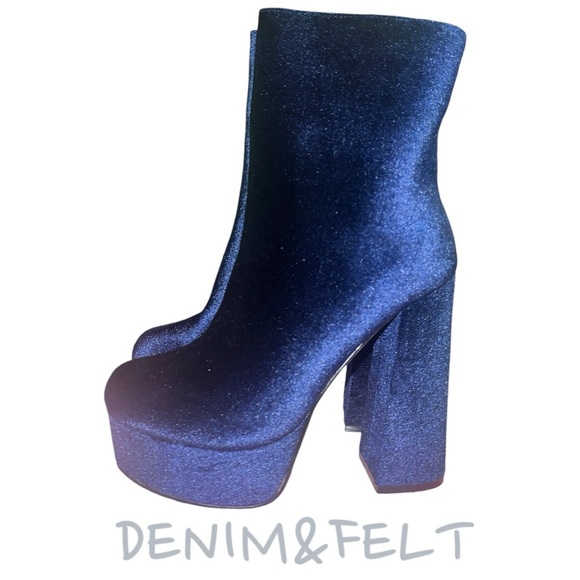 Via Pinky Collection Blue Velvet Block Heel Boots/Booties | NEW/NIB!!💙💙 - Picture 1 of 7